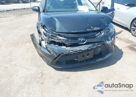 2022 Toyota Corolla Hybrid Le z USA, uszkodzony, nr VIN JTDEAMDE9NJ041681